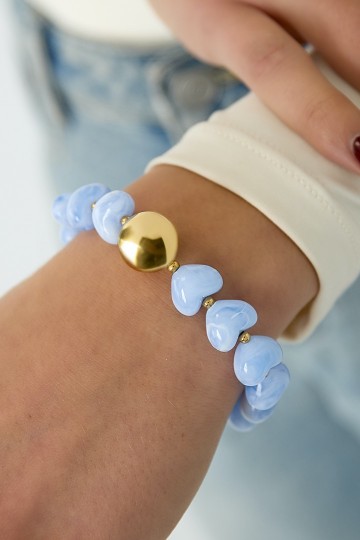Armband blauwe hartjes