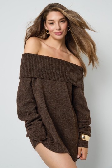 Bruine sweater   off shoulder