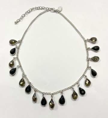 Ketting met donkere hangertjes