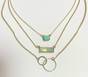 Multi layered ketting goudkleurig