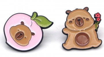 Pins set capybara