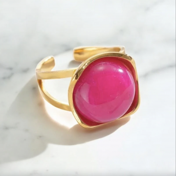 Ring roze steen   stainless steel   verkleurt niet